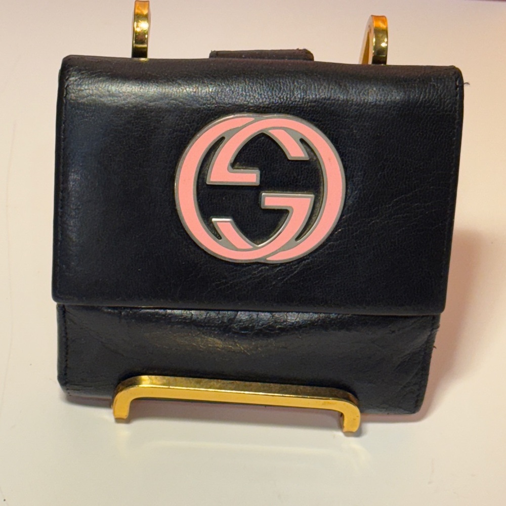 Gucci Black Leather Wallet with Pink Logo - Picture 4 of 15